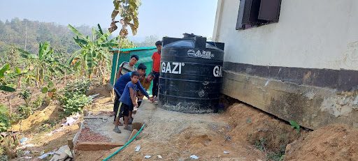 student lodging water tank